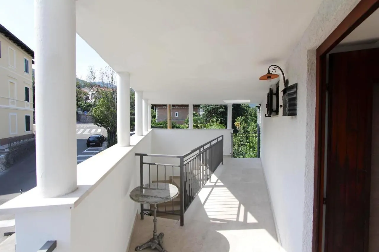 Apartment Magnolia Lovran Croatia